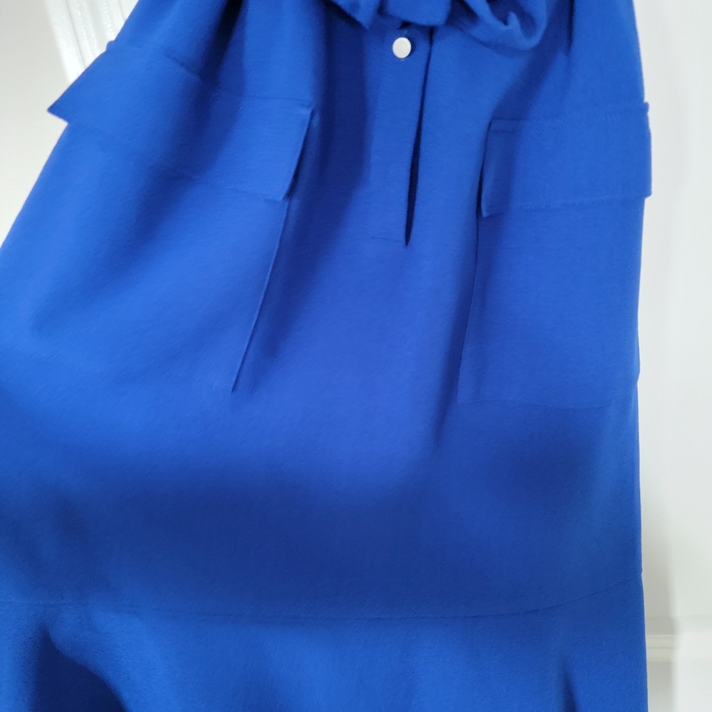 Dress - Picture 2 of 4